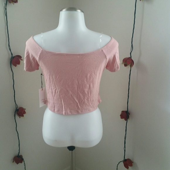 Off the Shoulder Crop Top- Pink - Picture 2 of 2